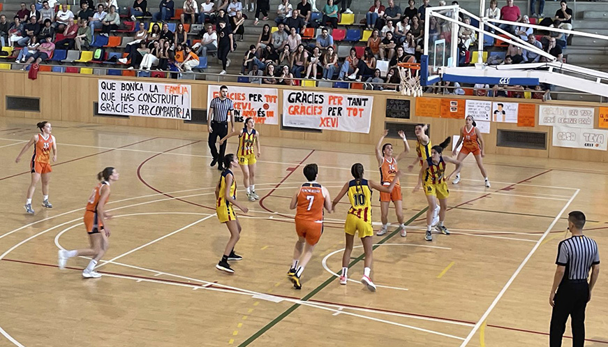 Victoria del Femenino Osona - Ova Projects ante el CB Tona (67-64), en la última jornada de liga