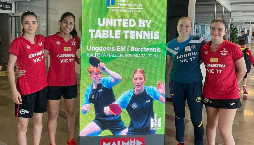 Las jugadoras del Girbau Vic TT, en cuartos de final del Europeo de jóvenes en Suecia