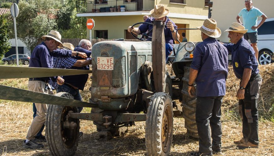 Santa Eulàlia celebra la Festa del Segar i el Batre