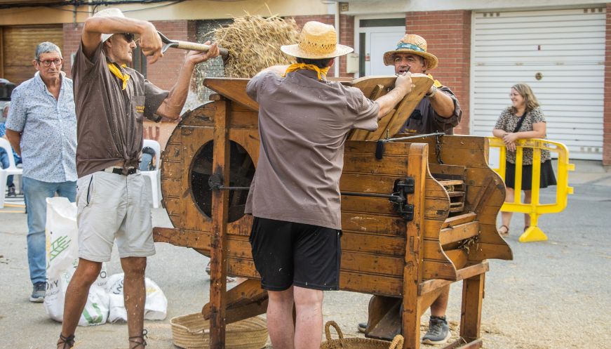 Santa Eugènia de Berga també fa una mostra del batre