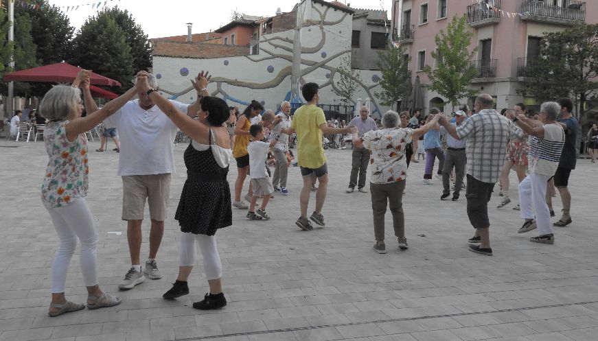 Tona repeteix èxit participatiu en la Festa Major 3