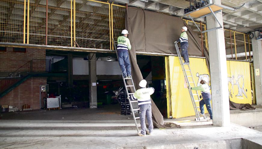 Comencen les obres per enderrocar el Mercat Municipal de Vic que duraran tres mesos