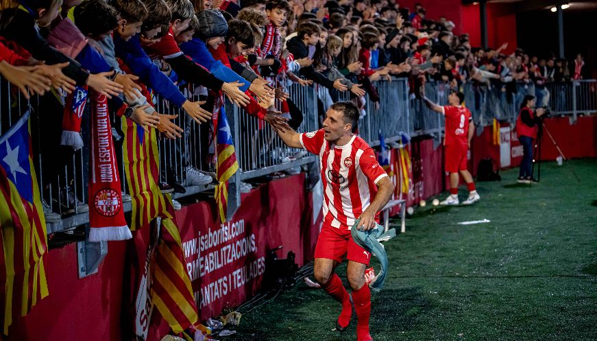 La UE Vic hace soñar a una ciudad entera en una noche histórica ante el Atlético de Madrid (0-2)