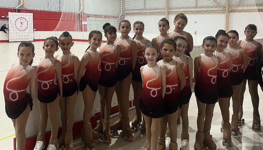 El Patinatge Artístic Vic s’estrena amb 11 medalles al primer open promoció i nivell 6