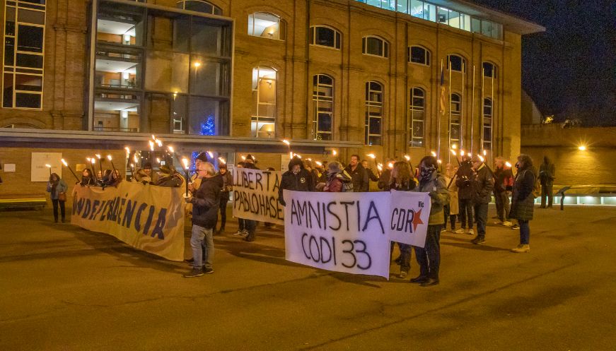 Marxa de torxes reivindicativa pels represaliats a Vic