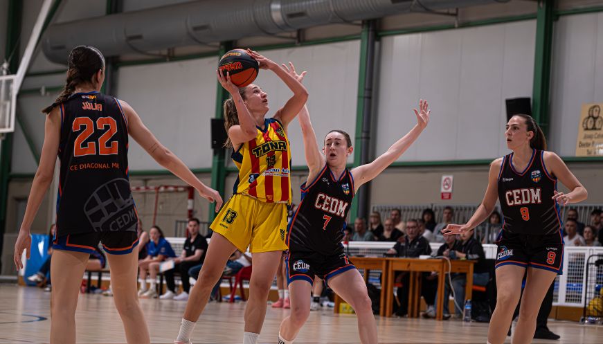 Una tarda històrica pel CB Tona